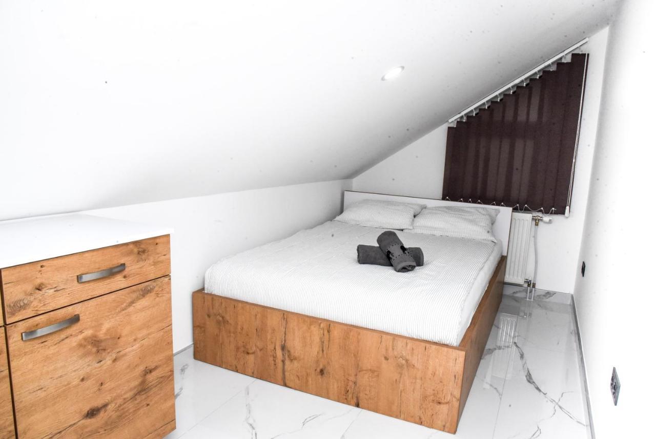 Luxury Villa M&B Тузла Экстерьер фото