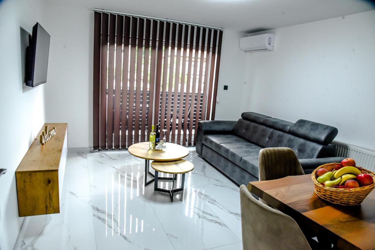 Luxury Villa M&B Тузла Экстерьер фото