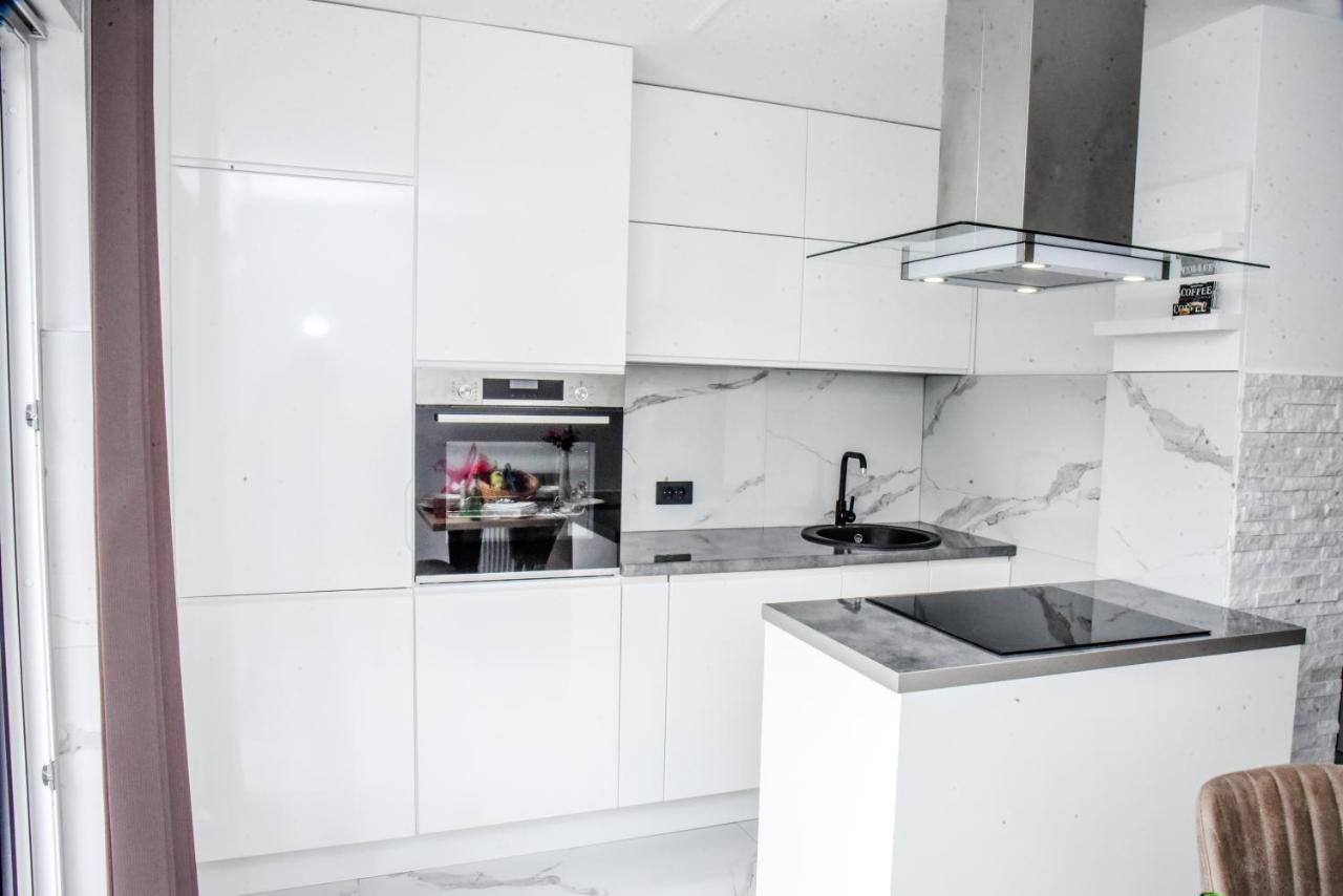 Luxury Villa M&B Тузла Экстерьер фото