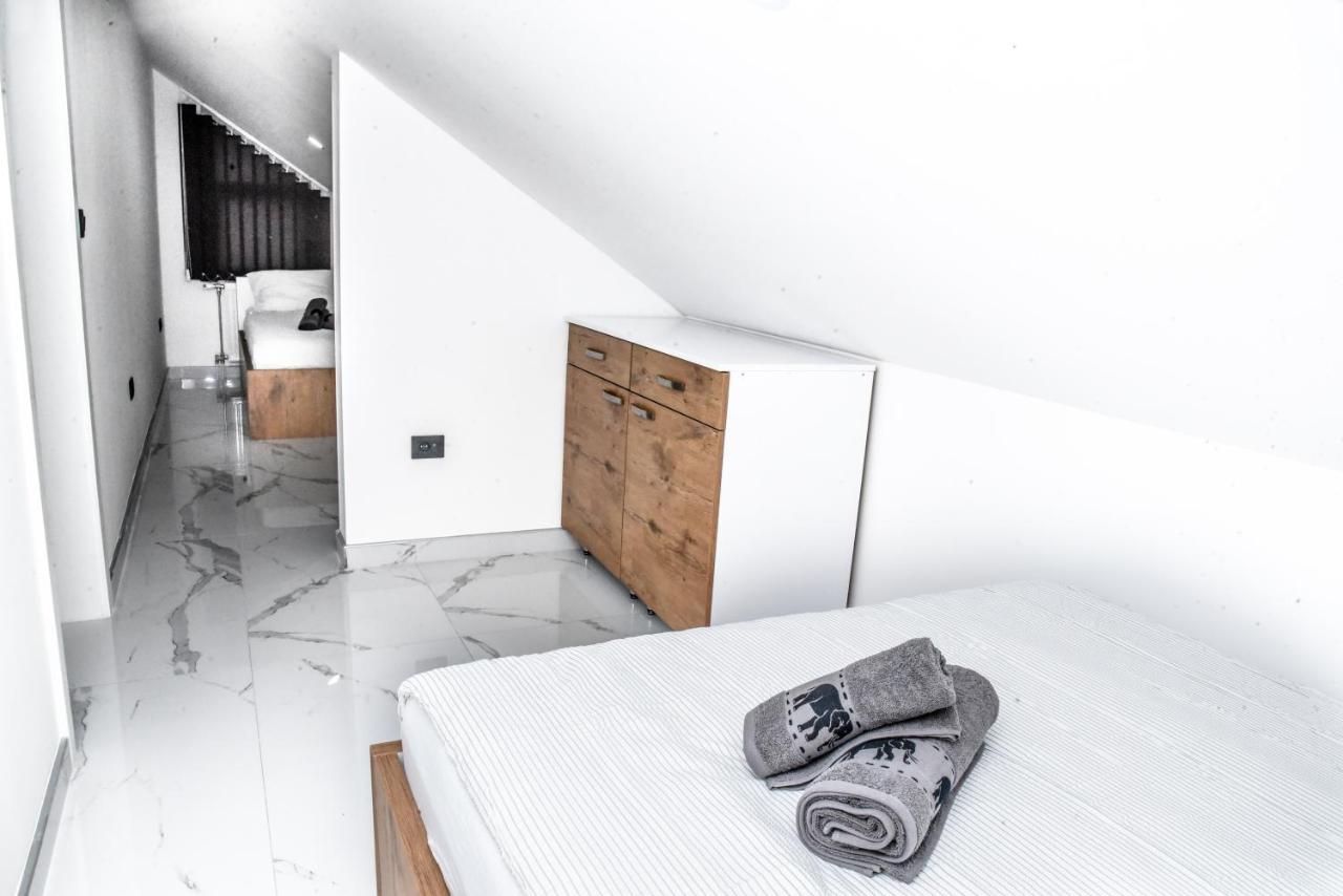 Luxury Villa M&B Тузла Экстерьер фото